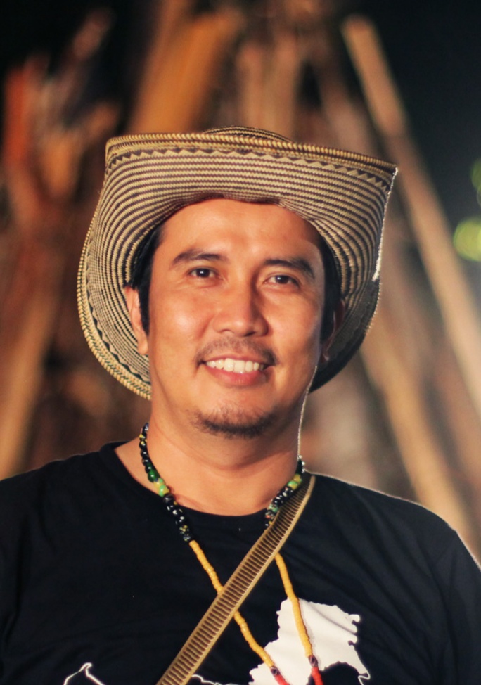 Menanti Lambaian Tangan Seorang Presiden